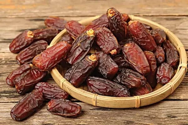 قیمت رطب برحي فاخر با کیفیت ارزان + خرید عمده